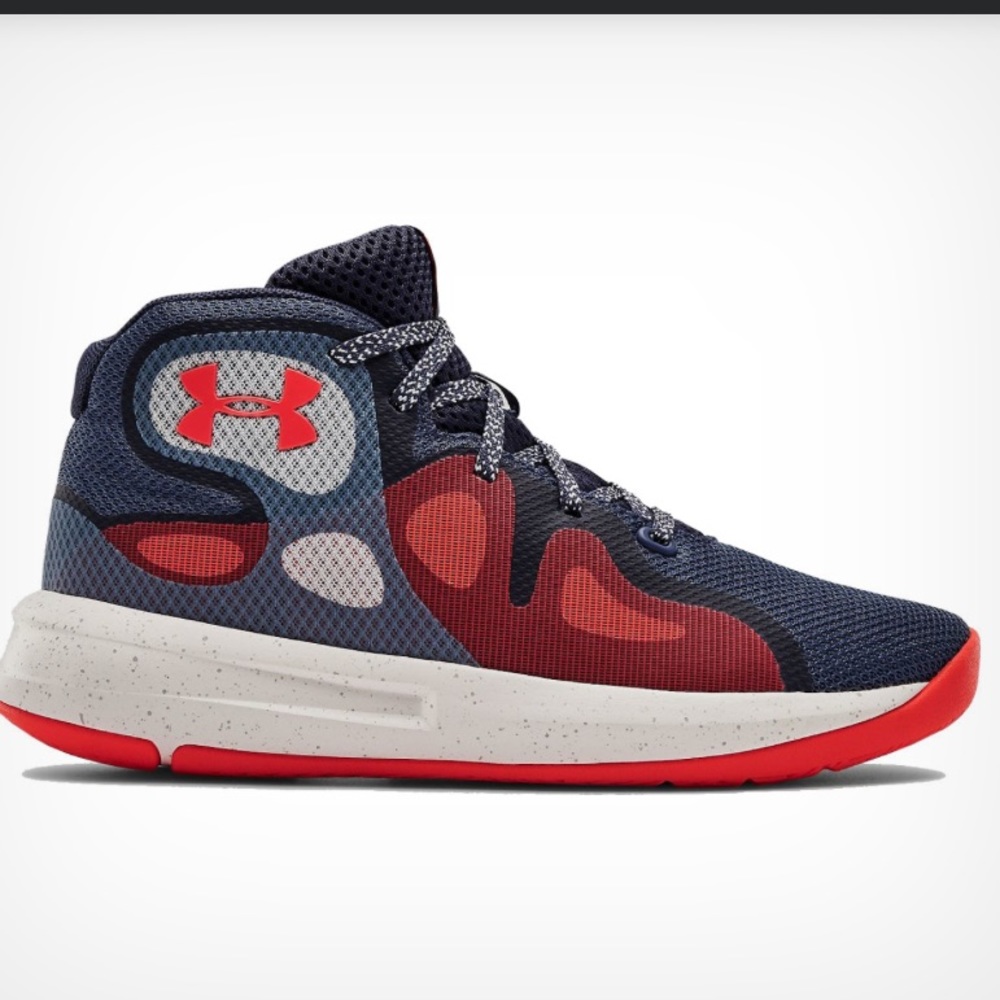Under Armour GS Torch Basketball Shoes - size 6Y